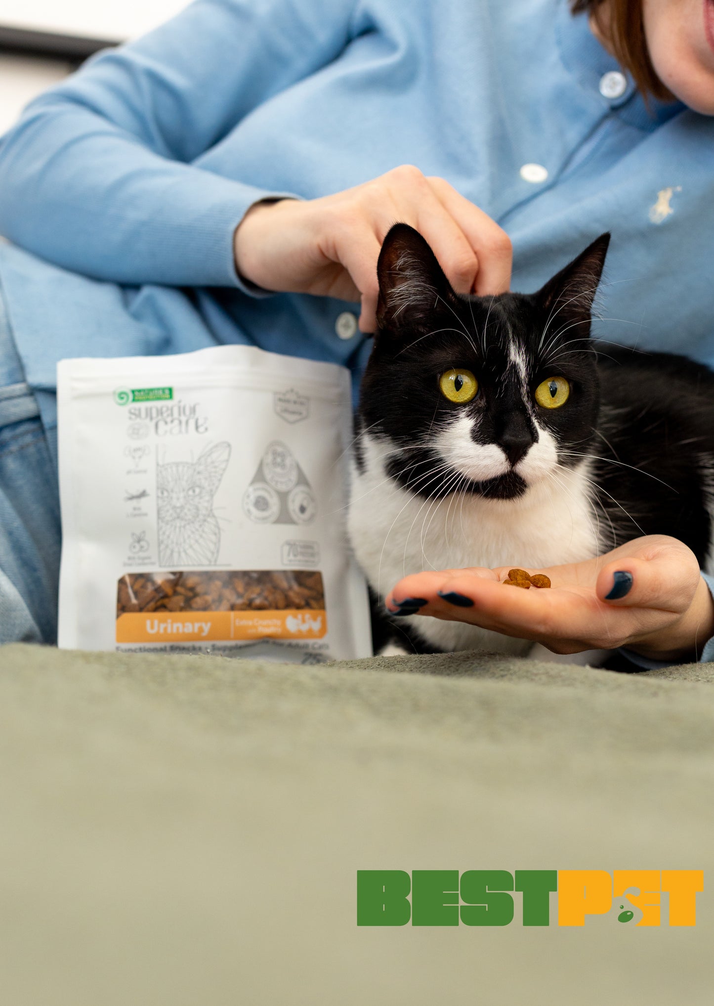 Nature's Protection Superior Care Urinary Ласощі для котів для підтримки сечовидільної системи з птицею, 75 г