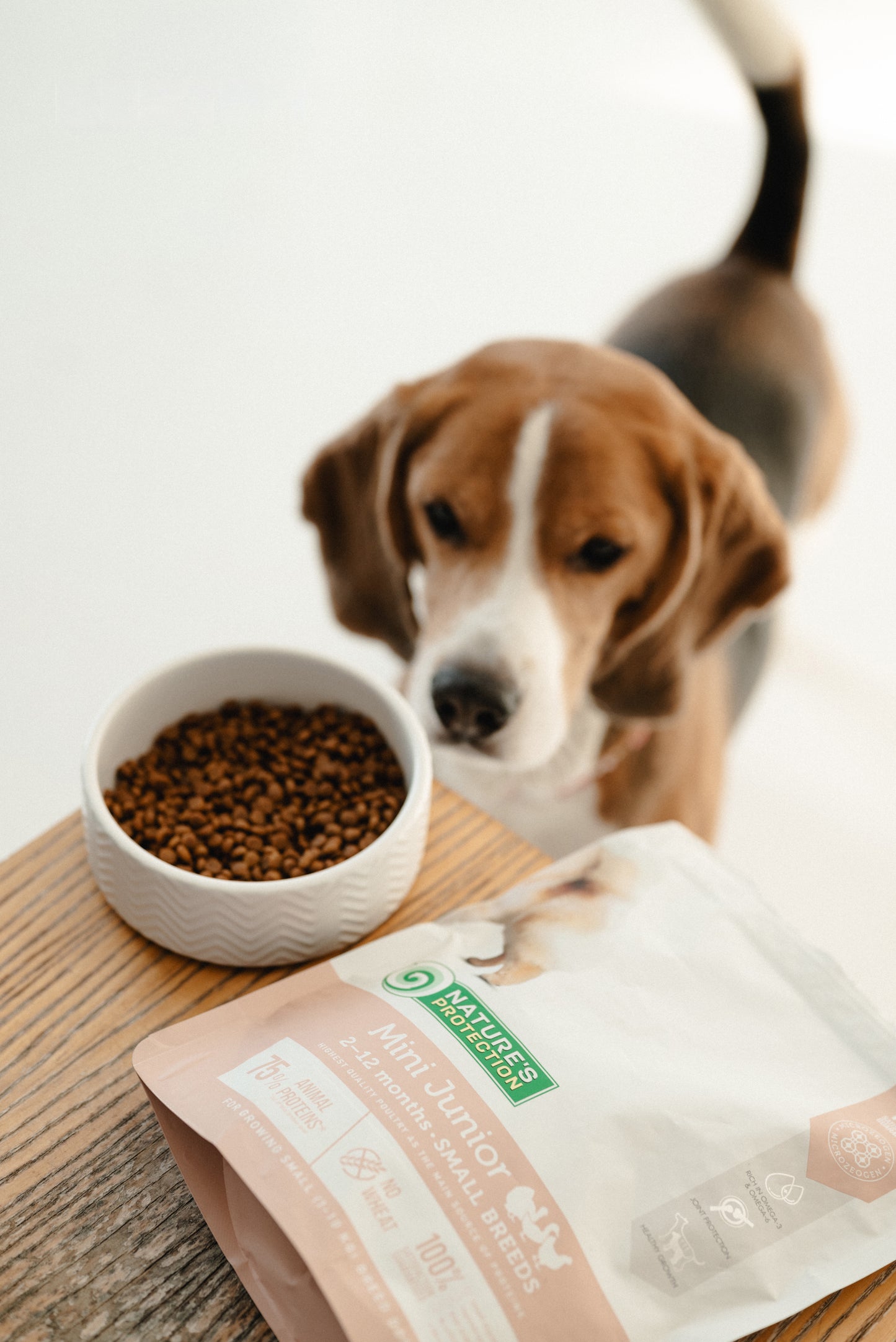 Nature's Protection Mini Junior Small Breeds Сухий корм для цуценят малих порід з м'ясом птиці, 500 г
