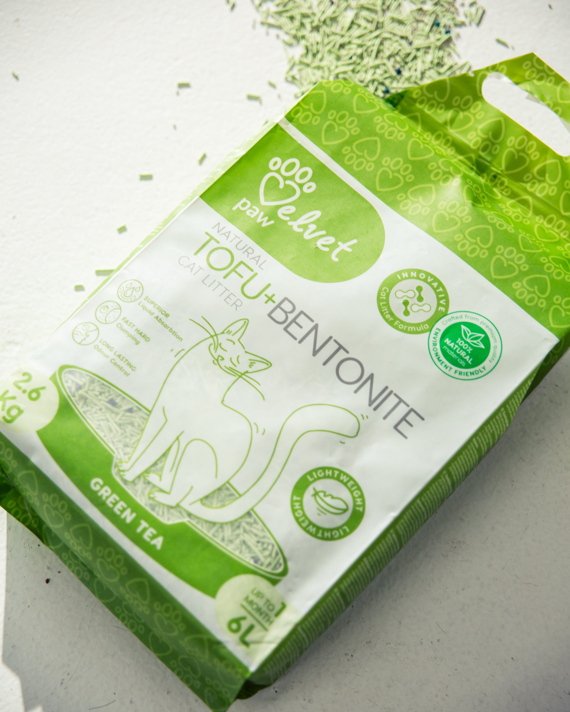 VELVET PAW TOFU Наповнювач для котячих туалетів з бентонітом та екстрактом зеленого чаю, гранули 1,5 мм, 6 л/2,6 кг