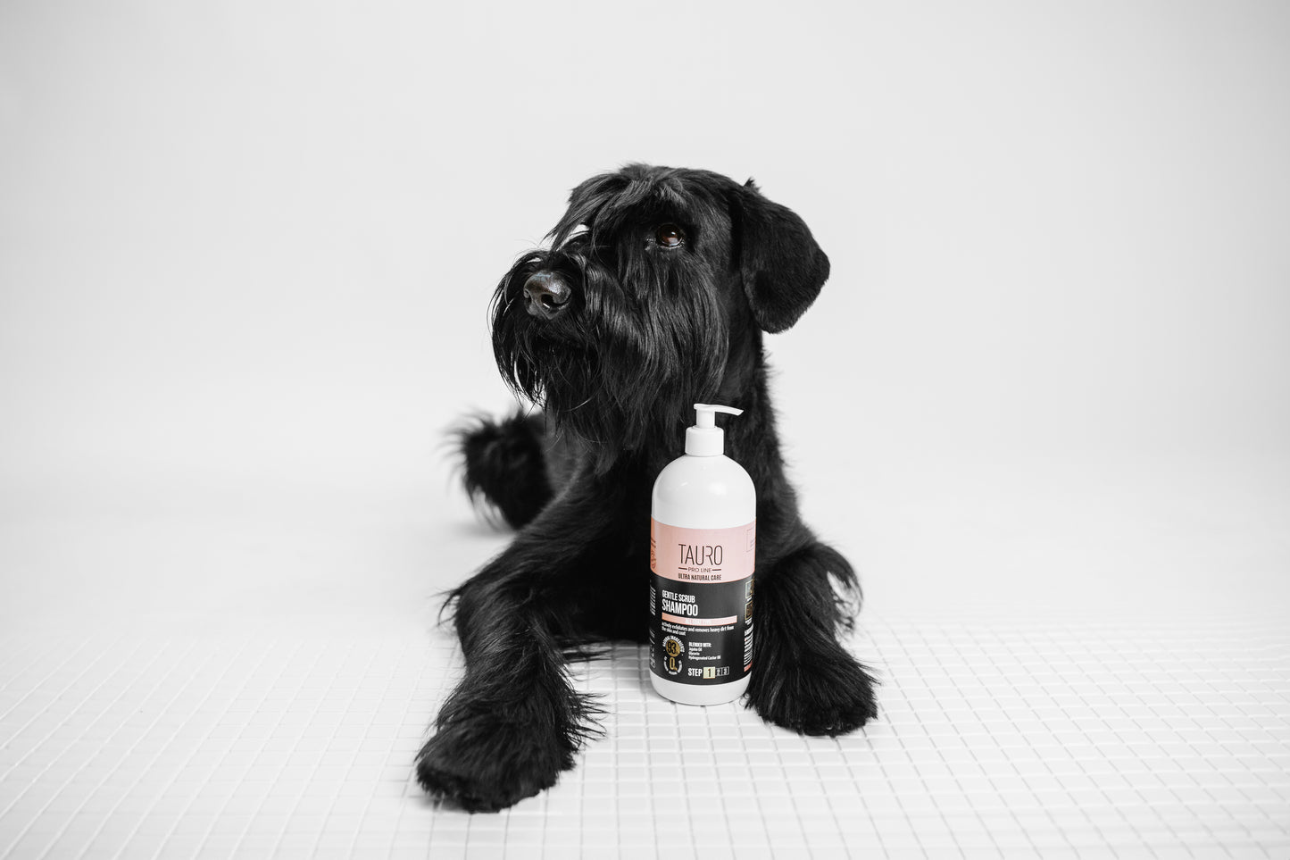 Tauro Pro Line Ultra Natural Care Gentle Scrub Shampoo Делікатний шампунь-скраб для шерсті та шкіри собак і котів, 1000 